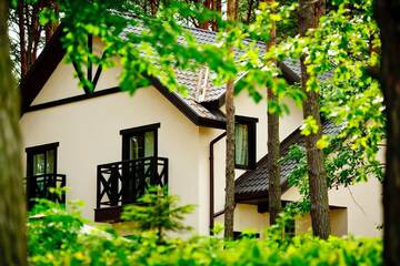 Фото номера Дом с 2 спальнями Отель Загородный Клуб ШишкиНН Resort&amp;Spa г. Сновянка 8